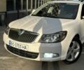 Белый Шкода Октавия, объемом двигателя 2 л и пробегом 259 тыс. км за 9999 $, фото 1 на Automoto.ua