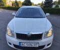 Белый Шкода Октавия, объемом двигателя 1.6 л и пробегом 244 тыс. км за 8200 $, фото 1 на Automoto.ua