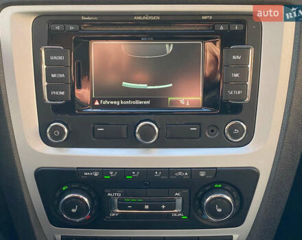 Белый Шкода Октавия, объемом двигателя 1.6 л и пробегом 238 тыс. км за 8200 $, фото 11 на Automoto.ua