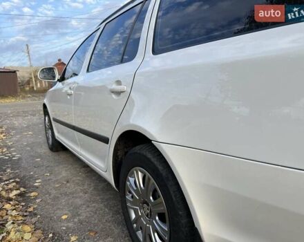 Белый Шкода Октавия, объемом двигателя 1.6 л и пробегом 270 тыс. км за 6700 $, фото 10 на Automoto.ua