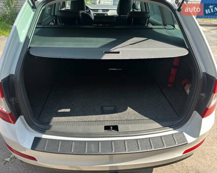 Белый Шкода Октавия, объемом двигателя 1.97 л и пробегом 345 тыс. км за 11000 $, фото 19 на Automoto.ua