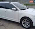Белый Шкода Октавия, объемом двигателя 2 л и пробегом 223 тыс. км за 11799 $, фото 54 на Automoto.ua