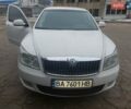 Белый Шкода Октавия, объемом двигателя 1.8 л и пробегом 295 тыс. км за 8200 $, фото 1 на Automoto.ua