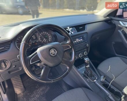 Белый Шкода Октавия, объемом двигателя 1.6 л и пробегом 331 тыс. км за 9700 $, фото 18 на Automoto.ua