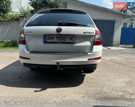 Белый Шкода Октавия, объемом двигателя 1.97 л и пробегом 345 тыс. км за 11000 $, фото 16 на Automoto.ua
