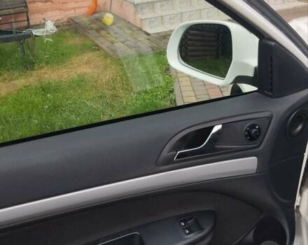 Белый Шкода Октавия, объемом двигателя 1.6 л и пробегом 282 тыс. км за 10450 $, фото 15 на Automoto.ua