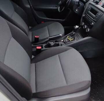 Белый Шкода Октавия, объемом двигателя 1.6 л и пробегом 315 тыс. км за 10200 $, фото 8 на Automoto.ua