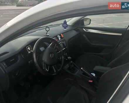 Белый Шкода Октавия, объемом двигателя 1.6 л и пробегом 295 тыс. км за 9990 $, фото 13 на Automoto.ua