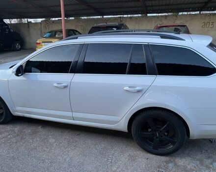 Белый Шкода Октавия, объемом двигателя 2 л и пробегом 227 тыс. км за 11900 $, фото 19 на Automoto.ua