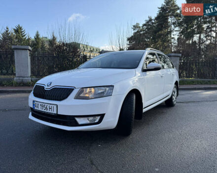 Белый Шкода Октавия, объемом двигателя 1.6 л и пробегом 280 тыс. км за 8950 $, фото 1 на Automoto.ua
