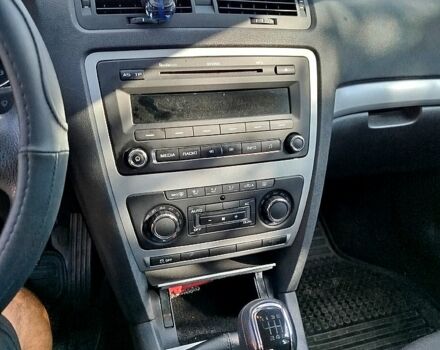 Белый Шкода Октавия, объемом двигателя 1.8 л и пробегом 222 тыс. км за 8400 $, фото 5 на Automoto.ua