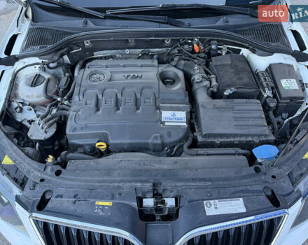 Белый Шкода Октавия, объемом двигателя 1.6 л и пробегом 297 тыс. км за 9100 $, фото 41 на Automoto.ua