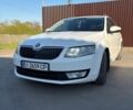 Білий Шкода Октавія, об'ємом двигуна 1.6 л та пробігом 327 тис. км за 9200 $, фото 1 на Automoto.ua