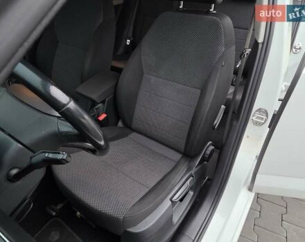 Білий Шкода Октавія, об'ємом двигуна 1.2 л та пробігом 171 тис. км за 6999 $, фото 28 на Automoto.ua