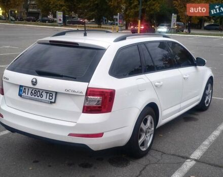 Белый Шкода Октавия, объемом двигателя 1.6 л и пробегом 315 тыс. км за 10200 $, фото 2 на Automoto.ua