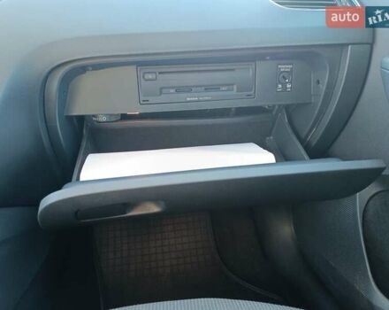 Білий Шкода Октавія, об'ємом двигуна 1.97 л та пробігом 296 тис. км за 10800 $, фото 10 на Automoto.ua