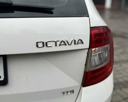 Белый Шкода Октавия, объемом двигателя 1.97 л и пробегом 308 тыс. км за 8200 $, фото 12 на Automoto.ua