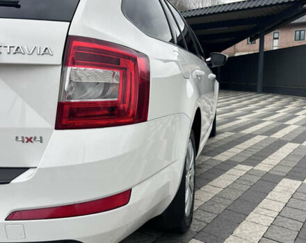 Білий Шкода Октавія, об'ємом двигуна 1.97 л та пробігом 240 тис. км за 11200 $, фото 5 на Automoto.ua