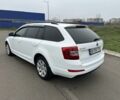 Білий Шкода Октавія, об'ємом двигуна 1.6 л та пробігом 270 тис. км за 8700 $, фото 5 на Automoto.ua