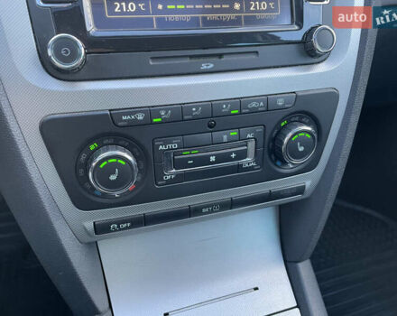 Белый Шкода Октавия, объемом двигателя 2 л и пробегом 218 тыс. км за 11950 $, фото 29 на Automoto.ua