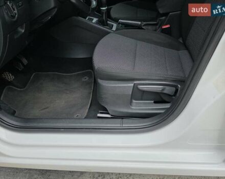 Белый Шкода Октавия, объемом двигателя 1.2 л и пробегом 170 тыс. км за 7200 $, фото 38 на Automoto.ua