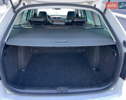 Белый Шкода Октавия, объемом двигателя 2 л и пробегом 218 тыс. км за 11950 $, фото 51 на Automoto.ua