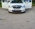 Білий Шкода Октавія, об'ємом двигуна 1.6 л та пробігом 295 тис. км за 8400 $, фото 1 на Automoto.ua