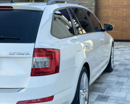 Белый Шкода Октавия, объемом двигателя 1.97 л и пробегом 330 тыс. км за 10650 $, фото 14 на Automoto.ua