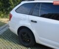 Белый Шкода Октавия, объемом двигателя 1.6 л и пробегом 221 тыс. км за 9900 $, фото 21 на Automoto.ua