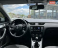 Белый Шкода Октавия, объемом двигателя 1.6 л и пробегом 261 тыс. км за 10400 $, фото 7 на Automoto.ua