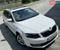 Белый Шкода Октавия, объемом двигателя 1.8 л и пробегом 299 тыс. км за 10600 $, фото 1 на Automoto.ua