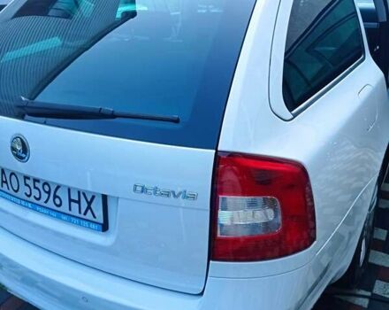Белый Шкода Октавия, объемом двигателя 1.99 л и пробегом 292 тыс. км за 7500 $, фото 6 на Automoto.ua
