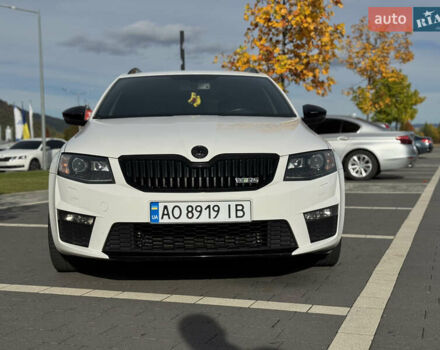 Белый Шкода Октавия, объемом двигателя 2 л и пробегом 320 тыс. км за 12500 $, фото 54 на Automoto.ua