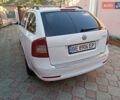 Шкода Октавия 2013 в Николаеве на Automoto.ua Белый Шкода Октавия, объемом двигателя 1.6 л и пробегом 210 тыс. км за 8700 $, фото 2 на Automoto.ua