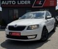 Белый Шкода Октавия, объемом двигателя 2 л и пробегом 239 тыс. км за 11500 $, фото 1 на Automoto.ua