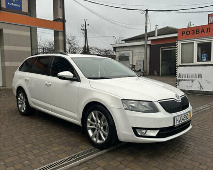 Белый Шкода Октавия, объемом двигателя 1.6 л и пробегом 330 тыс. км за 8000 $, фото 6 на Automoto.ua