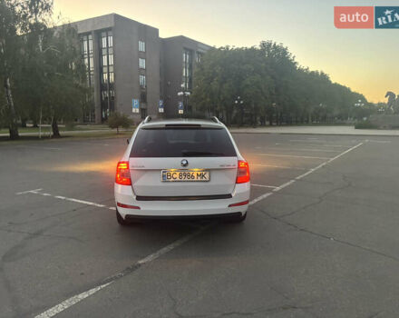 Белый Шкода Октавия, объемом двигателя 1.6 л и пробегом 295 тыс. км за 9990 $, фото 10 на Automoto.ua