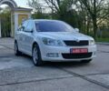 Белый Шкода Октавия, объемом двигателя 1.6 л и пробегом 249 тыс. км за 9800 $, фото 1 на Automoto.ua