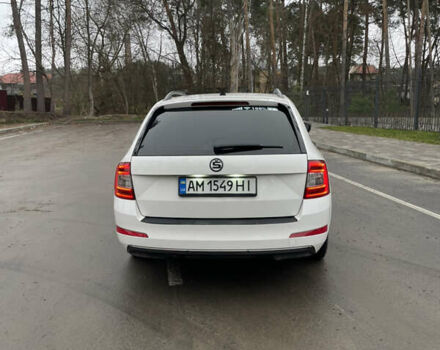 Білий Шкода Октавія, об'ємом двигуна 1.97 л та пробігом 317 тис. км за 11500 $, фото 3 на Automoto.ua