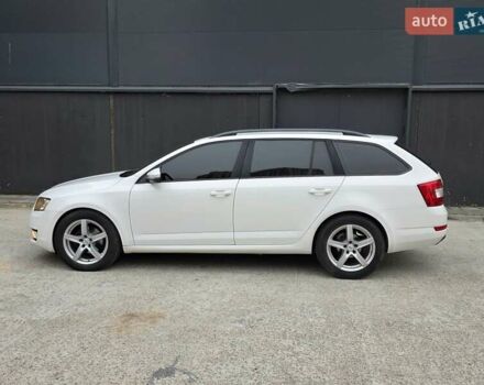 Белый Шкода Октавия, объемом двигателя 1.2 л и пробегом 170 тыс. км за 7200 $, фото 14 на Automoto.ua