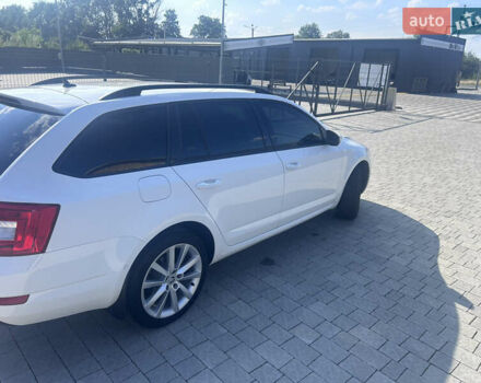 Білий Шкода Октавія, об'ємом двигуна 1.97 л та пробігом 235 тис. км за 11200 $, фото 4 на Automoto.ua