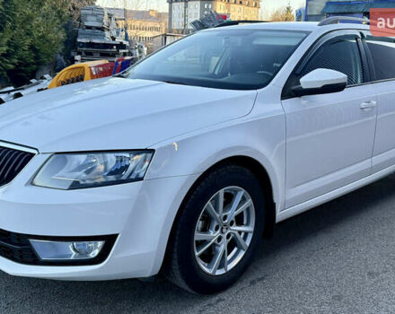 Белый Шкода Октавия, объемом двигателя 1.6 л и пробегом 297 тыс. км за 9100 $, фото 3 на Automoto.ua