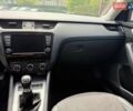Белый Шкода Октавия, объемом двигателя 1.97 л и пробегом 303 тыс. км за 10800 $, фото 18 на Automoto.ua