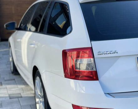 Белый Шкода Октавия, объемом двигателя 1.97 л и пробегом 330 тыс. км за 10650 $, фото 15 на Automoto.ua