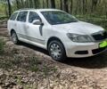 Белый Шкода Октавия, объемом двигателя 0 л и пробегом 208 тыс. км за 6800 $, фото 1 на Automoto.ua