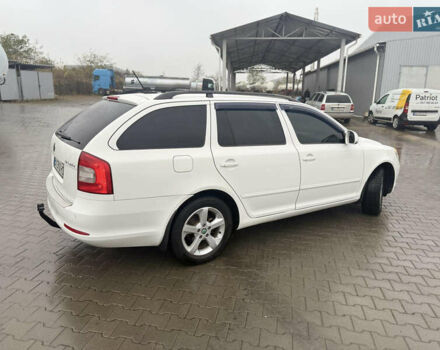Белый Шкода Октавия, объемом двигателя 1.97 л и пробегом 236 тыс. км за 8999 $, фото 7 на Automoto.ua