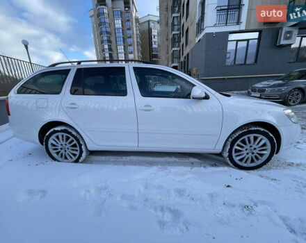Белый Шкода Октавия, объемом двигателя 2 л и пробегом 218 тыс. км за 11950 $, фото 7 на Automoto.ua