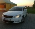 Белый Шкода Октавия, объемом двигателя 2 л и пробегом 177 тыс. км за 11650 $, фото 1 на Automoto.ua