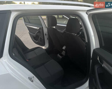 Белый Шкода Октавия, объемом двигателя 1.6 л и пробегом 295 тыс. км за 9990 $, фото 15 на Automoto.ua