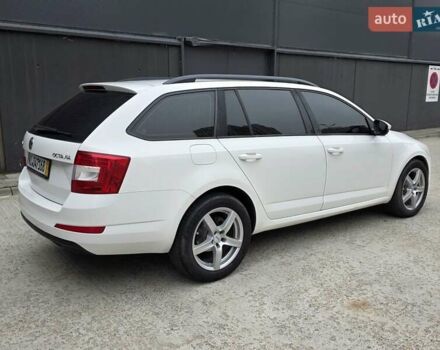 Белый Шкода Октавия, объемом двигателя 1.2 л и пробегом 170 тыс. км за 7200 $, фото 10 на Automoto.ua